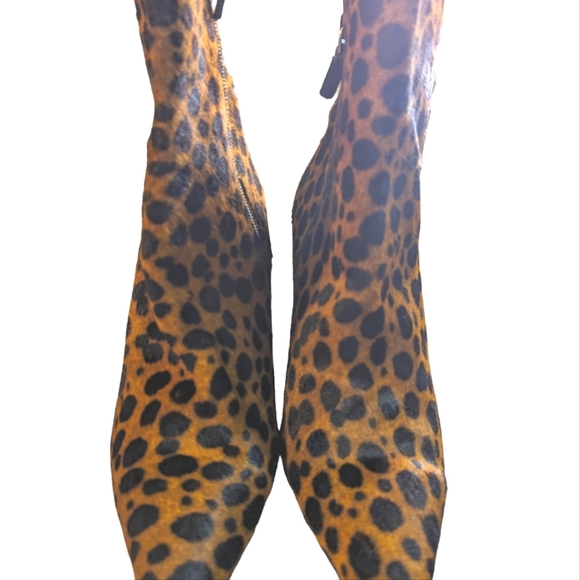NEW ..STUART Weitzman Cheetah Calf Hair WEDGE 100 ZIP BOOTIE....Size 9 - Picture 5 of 8